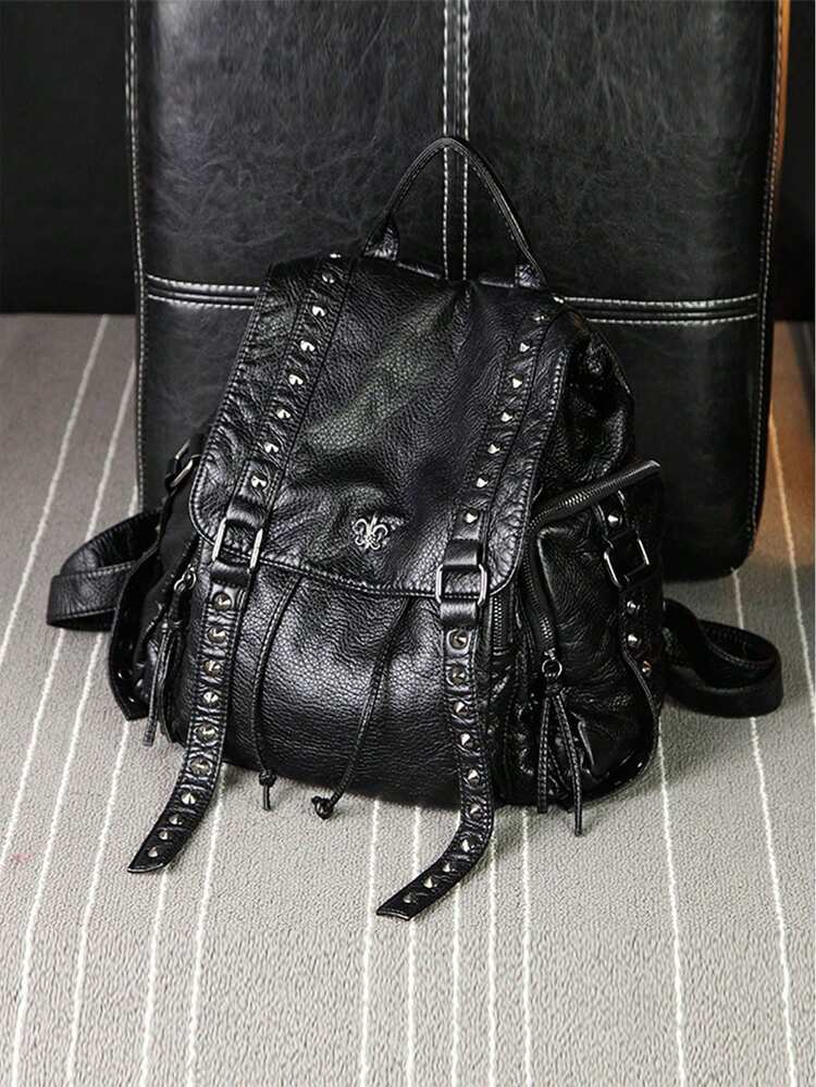 black leather backpack woman vintage Bag Womens Travel Cowhide Bag This vegan leather backpack is about 40% lighter than similar leather bags Black Leather Flap Vintage School