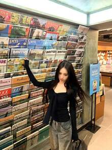 女士蝴蝶结长袖 T 恤，紧身罗纹针织 T 恤春季打底方领上衣 - 黑色 - 查看 3