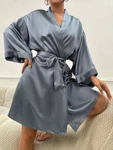 1 pièce Robe élégante de luxe légère avec ajustement serré, pyjama sexy avec lien à la taille, vêtement d'intérieur en soie confortable, décoration de salle de bain pour l'été - Gris bleu - Voir 4