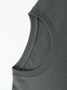 (220g Cotton T-Shirt) WALK BY FAITH NOT BY SIGHT Printed Short-Sleeved T-Shirt. Graphic Tee Men's Summer Round Neck Short Sleeve T-Shirt, Fashion Printed T-Shirt Streetwear Tee Unisex T-Shirt, Casual And Comfortable, Men's Cotton T-Shirt. Interesting Pattern T-Shirts, Street Life, Home Leisure, Friends Gathering,Graphic Tees Men,Funny T Shirts 220g, 100% Cotton T - Shirt. It's Comfortable And Casual, Fashionable And , Suitable For Young People. It's A Pattern T - Shirt With Great Quality And Is Very Cute. Unisex T - Shirt - 灰色 - 查看 3