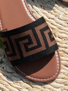 女士布艺一体式拖鞋，圆头舒适防滑可爱度假风夏季棕色拖鞋，适合户外、办公室、派对、旅行、海滩等场合。 - 棕色 - 查看 6