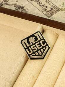 1pc Hiphop Style Metal Gamer Escape From Tarkov USEC Badge Video Game Brooch Pin - Black - View 5