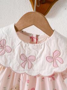 1 件女童蝴蝶刺绣印花翻领短袖连衣裙，优雅宽松飘逸幼儿度假礼服 - 粉色 - 查看 3