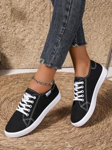 Women's Plus Size Black Sneakers, Fashionable White Shoes, Flat Platform Shoes, Student School Shoes, Versatile Lace-Up Casual Athletic Shoes (Shoes Run Small, Suggest Ordering One Size Up) - Black - View 4