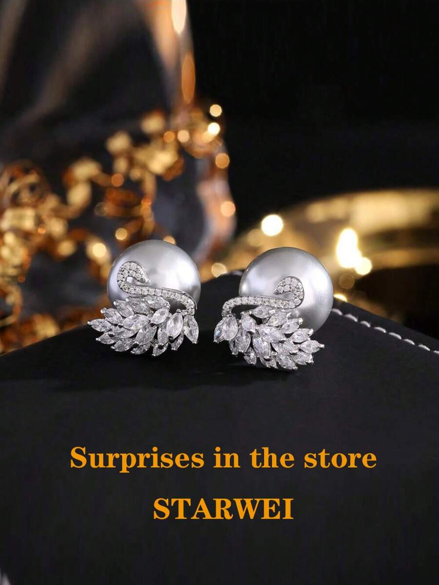 925 Sterling Silver Plated Swan Full Crystal Zirconia Pearl Stud Earrings, Luxury High-End Fashionable Earrings, Fine Silver Earrings, Fine Silver Studs, Panda Earrings, Women Earrings, Fashion Earrings, Elegant Studs, Party Accessories, Valentine's Day Gift, Eid Decorations, Everyday Wear, Romantic Date, Birthday Present - Light Grey - View 1