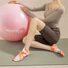 1 paire de chaussettes de yoga court effet tie-dye, chaussettes de sport professionnelles respirantes antidérapantes avec silicone, chaussettes de Pilates, convenant pour la fitness, le yoga, le Pilates, la danse, le cyclisme, la course et autres sports