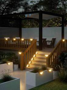 [2/8 件] 太阳能灯，用于台阶，三角形壁挂灯，配有 24 个 LED 灯泡、膨胀螺丝和双面胶带，光电传感器控制，用于楼梯、甲板、小路、庭院