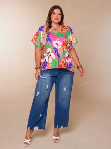 Plus Size Casual Loose Batwing Sleeve Short Sleeve V-Neck Blouse With Vacation Graphic Print, Front Short Back Long