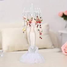 1 chiếc giá đựng trang sức bằng nhựa thủ công nghệ thuật - Vật trang trí bàn trang nhã để cất giữ bông tai và dây chuyền sành điệu, trưng bày nhẫn hoàn hảo cho người mẫu váy cưới, món quà lý tưởng cho người yêu thời trang, vật trang trí nhà độc đáo cho những dịp đặc biệt, làm nổi bật bàn trang điểm của bạn với sự sắp xếp trang nhã và tính thẩm mỹ. - Nhiều màu - Xem 3