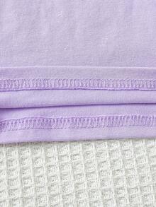 Bộ 2 món áo thun cổ tròn tay lỡ in chữ màu tím cho bé gái mùa hè và quần short nơ hoa nhỏ màu tím - Màu tím - Xem 6