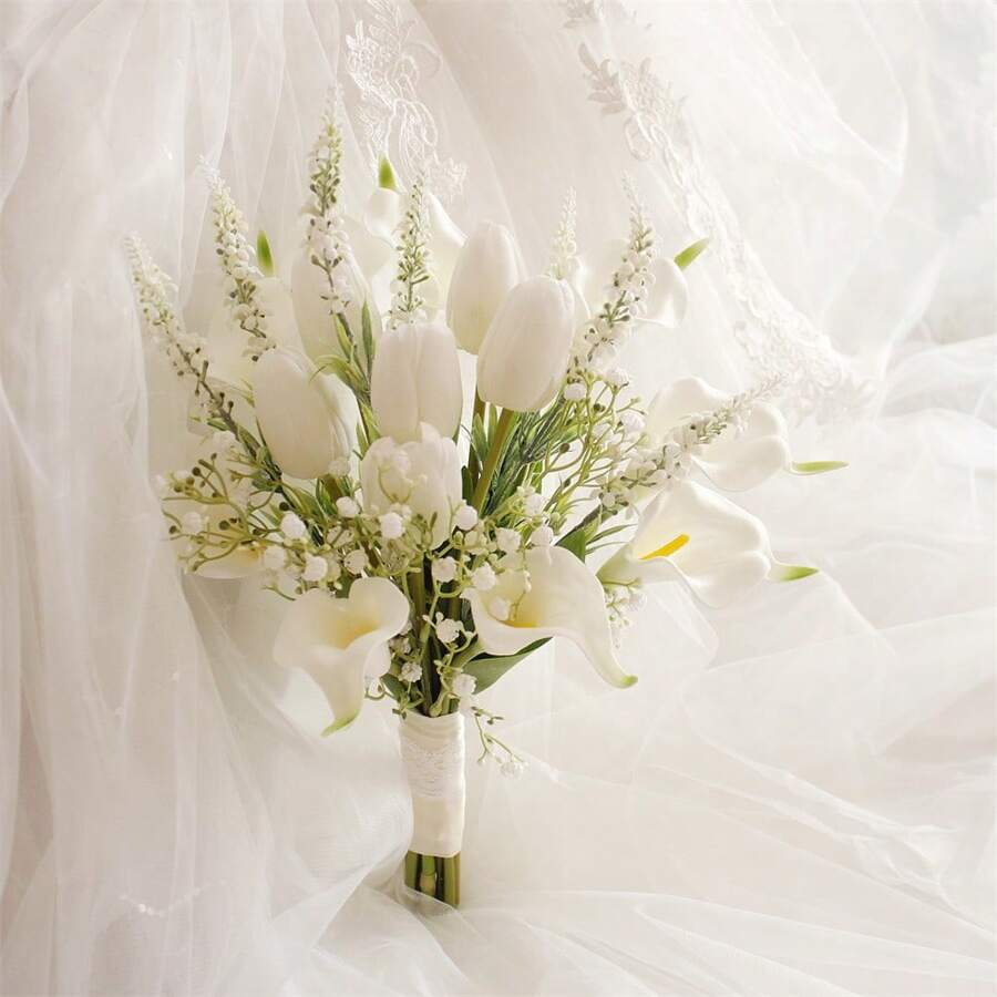 Romantische weiße Hochzeitssträuße für Braut und Brautjungfer, Tulpen-Simulationsblumen, Brautstrauß, Hochzeitsfotografie-Strauß, Ehedekoration, künstliche Blumensträuße für Hochzeit, Valentinstag, Kirche, Zuhause, Dekoration, Sommer, Geburtstag, Geschenke, Strand, Schulmaterial, Raumdekoration