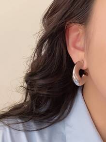 1 par de pendientes de aro exagerados de diseño retorcido de metal, pendientes versátiles para fiesta formal y casual/vacaciones para mujeres