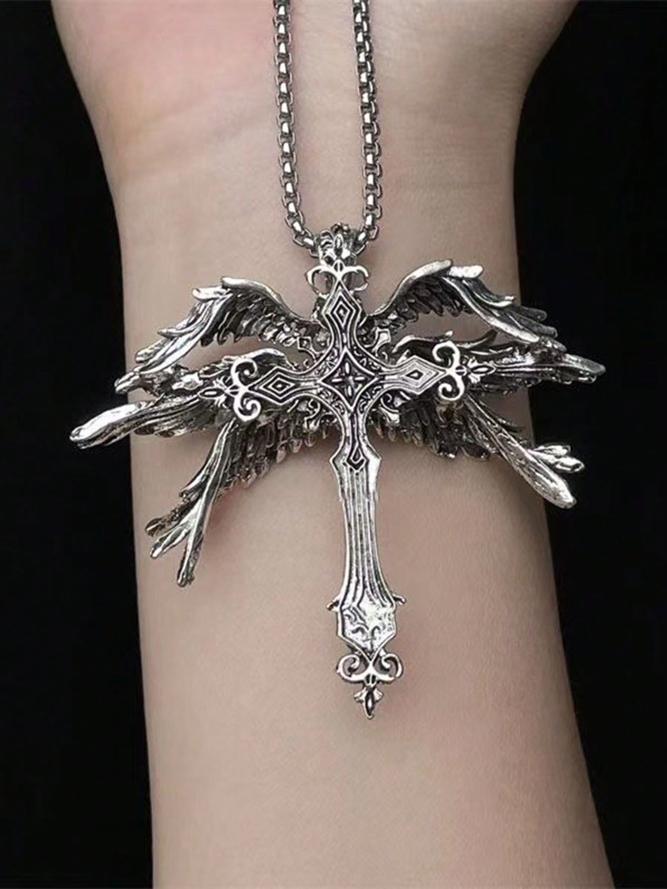 1 pezzo Collana con ciondolo di croce con angelo a 6 ali vintage, collana con croce alata punk gotica con spada sacra per uomo