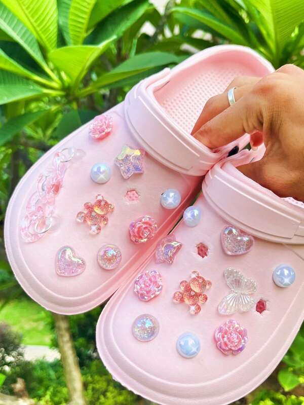 19pcs Shoes DIY Glitter Pink Bear Chain Decorative Charms, Suitable For Garden Shoes, Sandals, Perforated Shoes, Removable Shoe Flower Decorations, Cute Patterns For Holiday Gifts, Outdoor, Beach, Wedding, Party, Office, Home, Gym, All Seasons