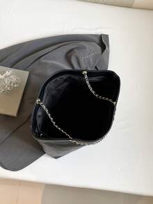 2025 New Simple Luxury Sense Large Capacity Tote Bag Niche Design Versatile Shoulder Commuter Bag - Black - View 11