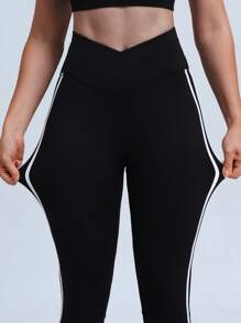 RUNONWHEELS 5 High Waist Flared Pants Daily Fitness Sports Leggings, Women Butt Lifting Yoga Leggings,Women's High-Waisted Cross Design Flared Leggings Suitable