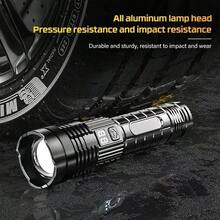 大功率远射程 LED 手电筒战术灯 100% 显示屏 USB 可充电灯伸缩变焦手电筒露营灯