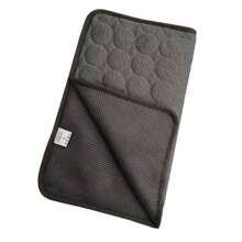 1 Pieza Esterilla de enfriamiento para mascotas, cama de verano de seda con hielo para perros y gatos, colchón con aislamiento contra la humedad, 5 tamaños