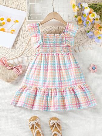 女童可爱腰部荷叶边撞色拼接俏皮小盖袖清新格子高腰百褶轻薄连衣裙春夏