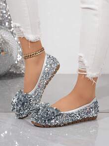 女孩优雅亮片蝴蝶结平底鞋，甜美时尚女孩一脚蹬鞋，适合休闲穿着，四季皆宜