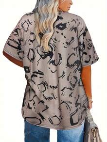 Plus Size Women V-Neck Casual Short Sleeve Graphic T-Shirt