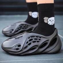 Foam Runner Shoes For Man Women, Foam Runner Sneakers,  Indoors And Outdoors Classic Foam Runners Sneakers, Sleek Beach Sandals, Thick Non - Slip,Quick Drying,Breathable,Super Soft,Lightweight,They Are Also Stain-Resistant, Easy To Clean