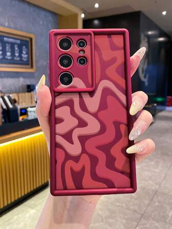 1 st. trendigt rosa mönstrat fingeravtrycksskyddande rött korundfodral som motverkar fall, kompatibelt med Apple 17/Apple 17 Pro/Apple 17 Pro Max/Apple Air/16/15/14/13, S25 Ultra/S24 Ultra/S23 Ultra/A07/A17, Redmi, OPPO, Realme, Infinix