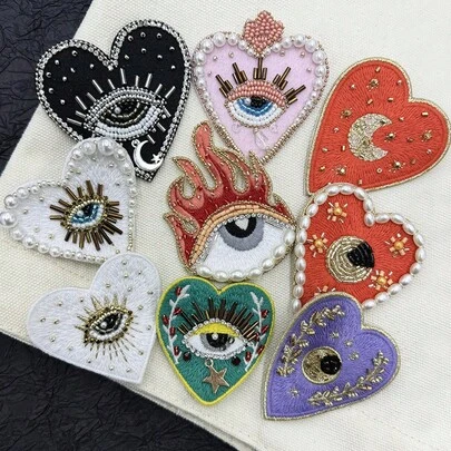 1PC Handmade Beads Love Eyes Cloth Stickers Rhinestone Applique Embroidery Decorative Accessories For Clothing Bags Shoes DIY Brooches And Badge Personalized Fashion Embellishment Ideal Holiday Christmas Gift For Friends And Family