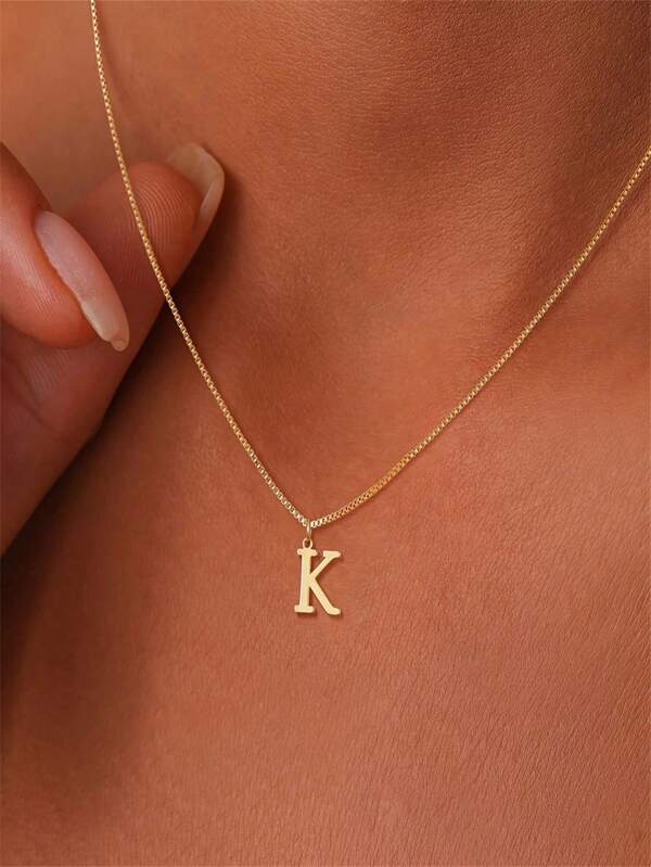 1pc Exquisite Fashion Jewelry Necklace, Stainless Steel A-Z,26 English Initials Pendant, Holiday Gift, Suitable For Women To Wear Daily Stainless Steel Letter Pendant Necklace