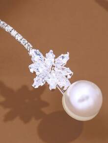 1pc Diamond Encrusted Necklace With Zirconia Leaf And Pearl Choker, Fashionable Luxurious Copper Gold Color Necklace Suitable For Women's Daily Wear, Applicable For Anniversary, Wedding, Party, Gathering And Special Occasions - Silver - View 3