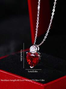 1pc 925 Silver Plated Platinum Zirconia Purple Heart-Shaped Pendant Necklace, Creative Personalized Clavicle Chain, Lightweight Luxury Suitable For Women, For Valentine's Day, Dates, Parties, Daily Wear