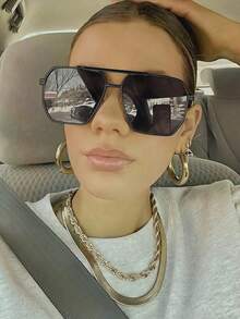 1pc Retro Asymmetrical Polygon Metal Double Bridge Pilot Style Thin Frame Women Fashion Fashion Glasses Fashion Glasses For Women Shades For Ladies Eyeglasses Fall Winter Outfits Beach Accessories Vintage Y2k Basics Business Casual Gifts For Summer Beach Vacation,Outdoor,Travel - Black Frame Black Gray Film - View 4