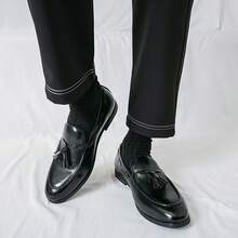 英伦风流苏花纹布洛克男士尖头一脚蹬乐福鞋，青年韩版时尚发型师休闲小皮正装鞋，绅士休闲英伦四季尖头皮鞋