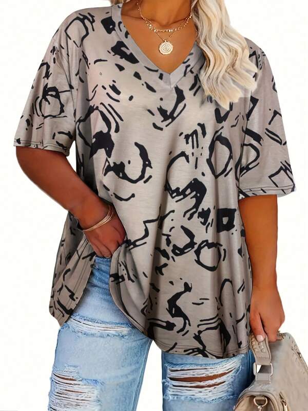 Plus Size Women V-Neck Casual Short Sleeve Graphic T-Shirt