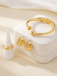 Set Perhiasan 4 Buah Fashion Minimalis Metalik Motif Geometris Tetes Air, Anting, Cincin, dan Gelang, Aksesori Elegan, Ringan, dan Serbaguna, Cocok untuk Musim Semi - Yellow Gold - View 23