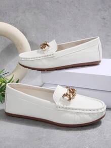 Mocasines casuales de primavera de amplia cabida para mujer con cadena y decoración de strass, bailarinas de piel suave blanca