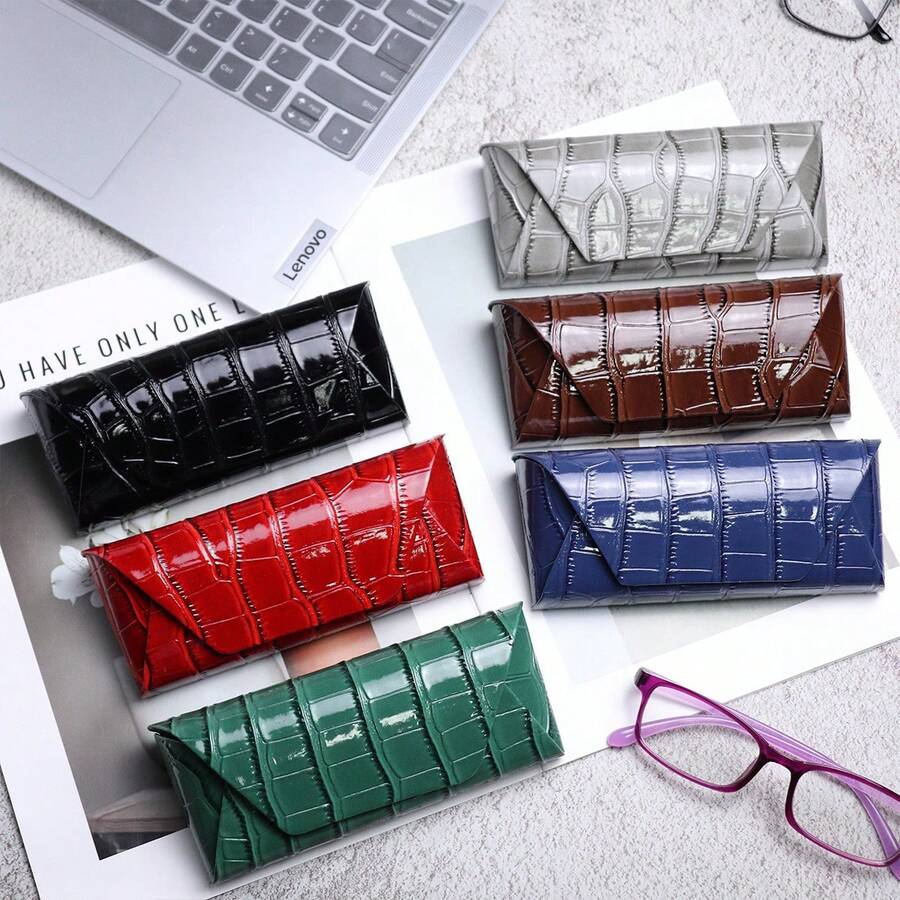 A Luxurious Handmade Storage Box For Reading Glasses And Myopia Glasses. Made Of High-Grade PU Leather, It's Unisex! Sturdy And Protective, It Keeps Your Lenses Organized And Easily Stored, Making It A Must-Have For Everyday Business Travel! - Regular - View 1
