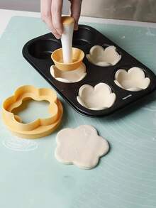 2pcs, Flower Pastry Cutter And Tart Tamper Set - Ideal For Baking Tarts, Cookies, And Biscuits - Kitchen Gadgets And Accessories - Yellow - View 4