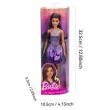 Mattel Barbie Fashionistas Puppe mit braunem Haar, trägt ein lila paillettenverziertes Ballkleid mit seidigem Rock, silberne Halskette und High Heels