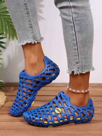 Summer New Anti-Slip Hole Shoes Men Women Outdoor Sandals Beach Slippers Couple Flip Flops Swimming Drifting Soft Bottom Shoes