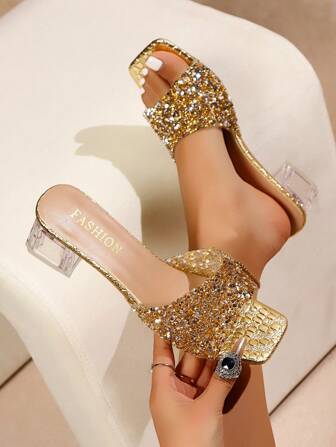 女士透明水晶装饰方头粗跟凉鞋，优雅百搭的全新设计