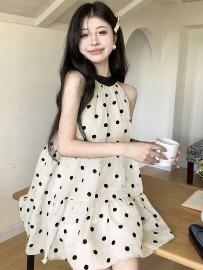 フレンチスタイル ノースリーブ ポルカドットシフォンドレス、カジュアルでエレガント、小柄な方向け、ルーズフィットサマーミニスカート