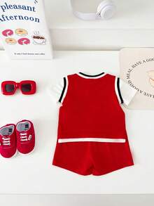 Set de 2 piezas de camiseta de manga corta y pantalón corto informales con estampado numérico para baloncesto y deportes de verano para jóvenes - Rojo - Ver 2