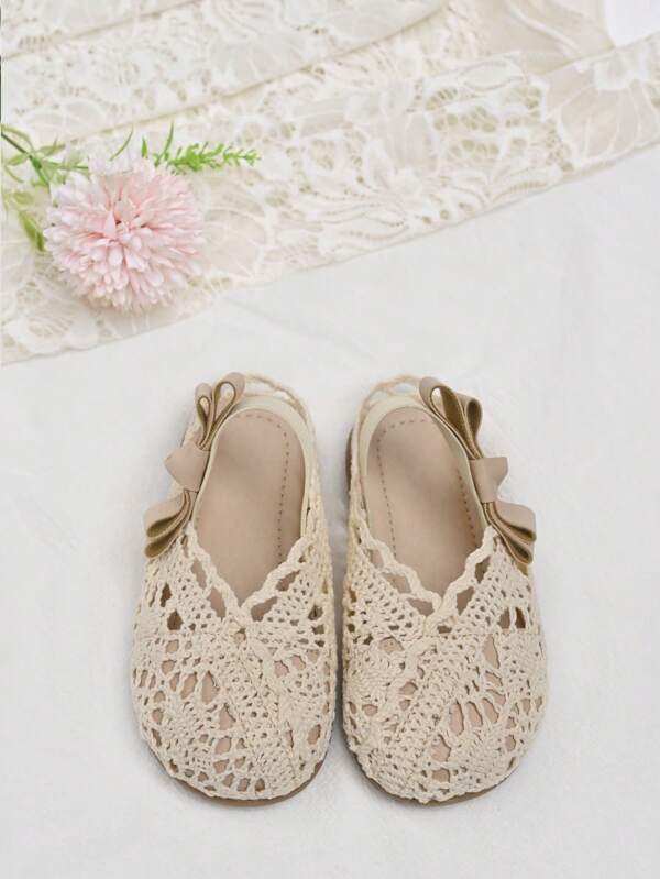 1 Pair Bowknot Woven Princess Flat Sandals For Girls, Suitable For Summer, Holiday, Daily Skirt Outfits