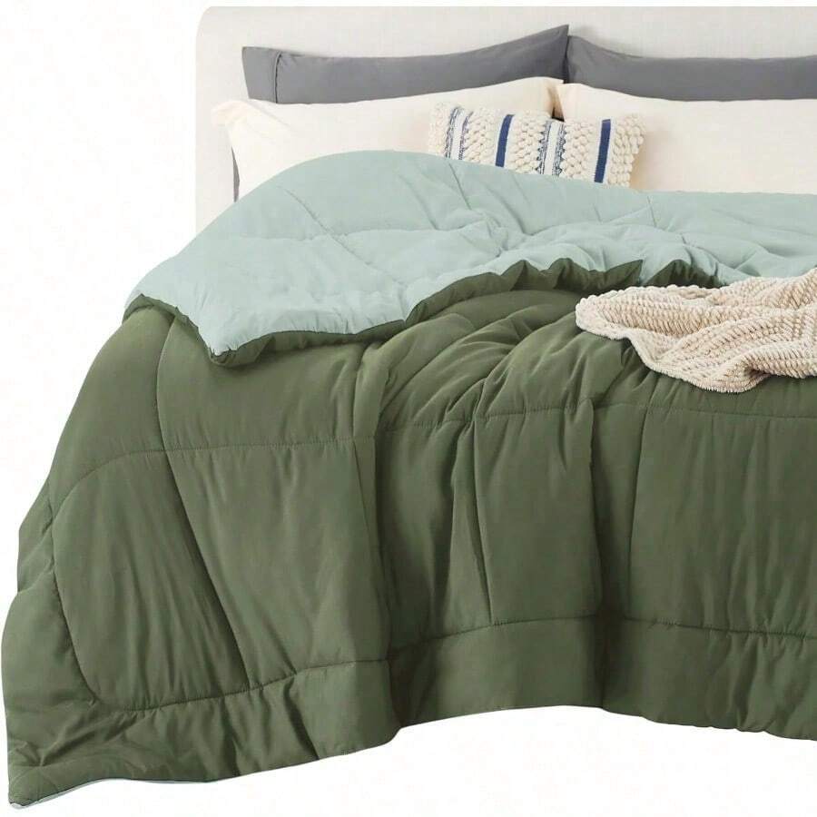 Comforters Full Size Duvet Insert Contrast GentleSoft™ Down Alternative Comforter Quilted All Season Duvet With 8 Tabs Hine Washable Gifts For Women Green Light Green Full 86 X 82 - Green/LightGreen - View 1