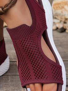 Plus Size Women Casual Sport Slip-On Sandals, Lightweight And Comfortable Fashion Breathable Net Mesh Versatile Sandals (Runs Small By 1 Size) - Burgundy - View 7