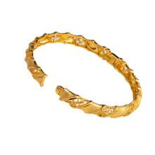 Pulseira elegante com punho aberto para mulheres - Cobre luxuoso, ajuste ajustável, perfeita para uso diário e ocasiões especiais