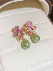 Vintage Faux Pearl Flower Earrings, Niche Design 2024 New Chinese Style Elegant Earrings, Retro Enamel Rhinestone Flower Earrings, Suitable For Daily Cheongsam And Hanfu Wear To Express Oriental Charm; Suitable For Retro Themed Parties, Art Exhibitions To Match The Artistic Style; Suitable For Brides Or Bridesmaids Wear At Weddings To Add Luxurious Romantic Atmosphere