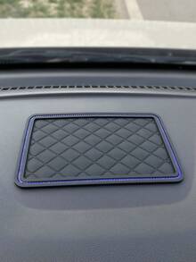 1pc Small Of Automotive Essential Item, Mobile Phone Key Anti Slip Pad, Automotive Parts Storage Anti Slip Pad, Silicone High Temperature Resistant Pad - one-size - View 7