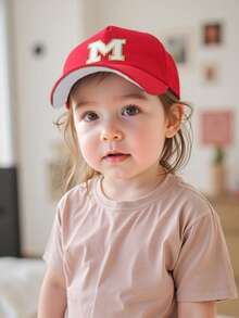 1 pieza Gorra de béisbol clásica negra para niños pequeños e infantes con decoración de letras, correa ajustable, adecuada para niños y niñas de 1 a 3 años, uso casual para primavera y verano